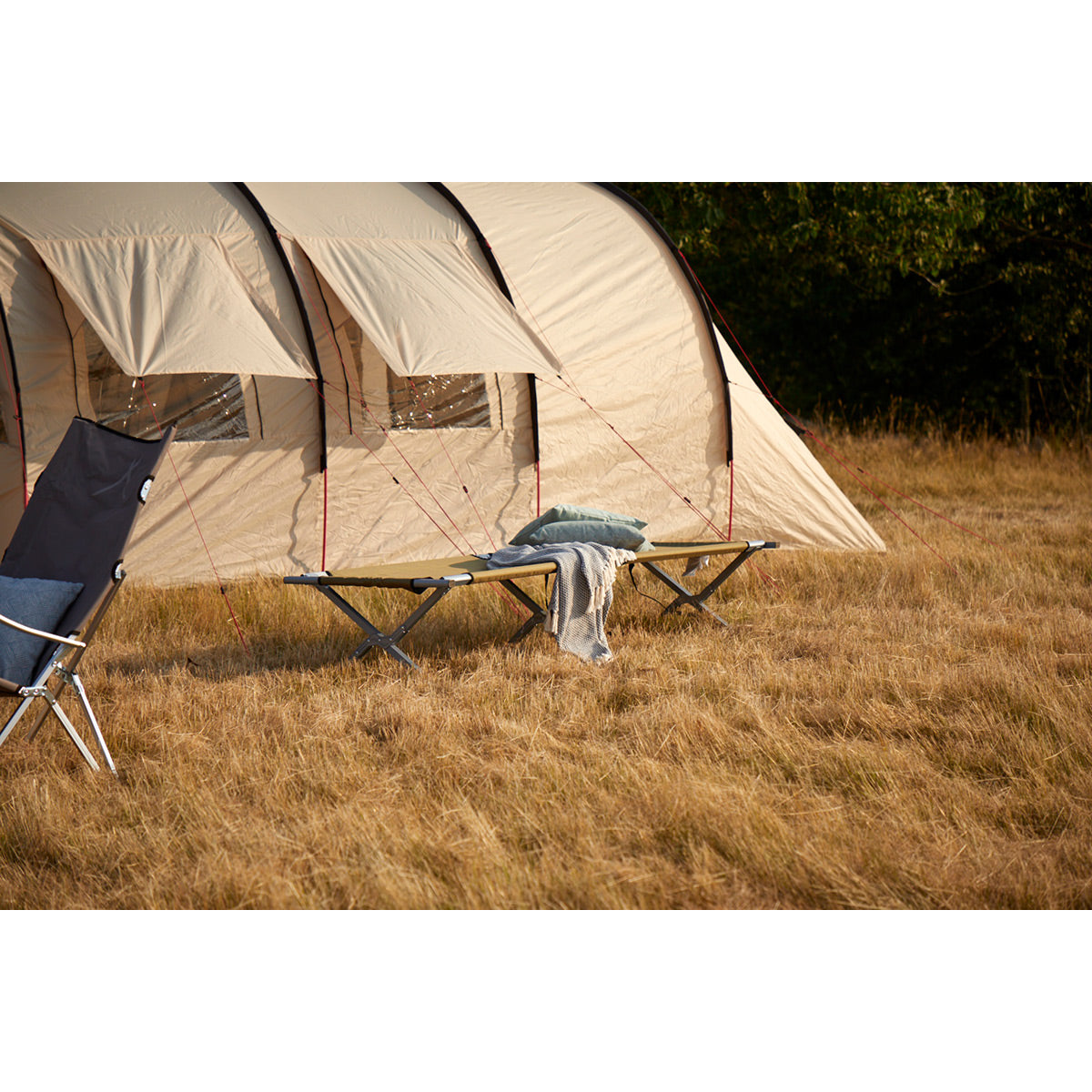 TOPAZ CAMPING BED M